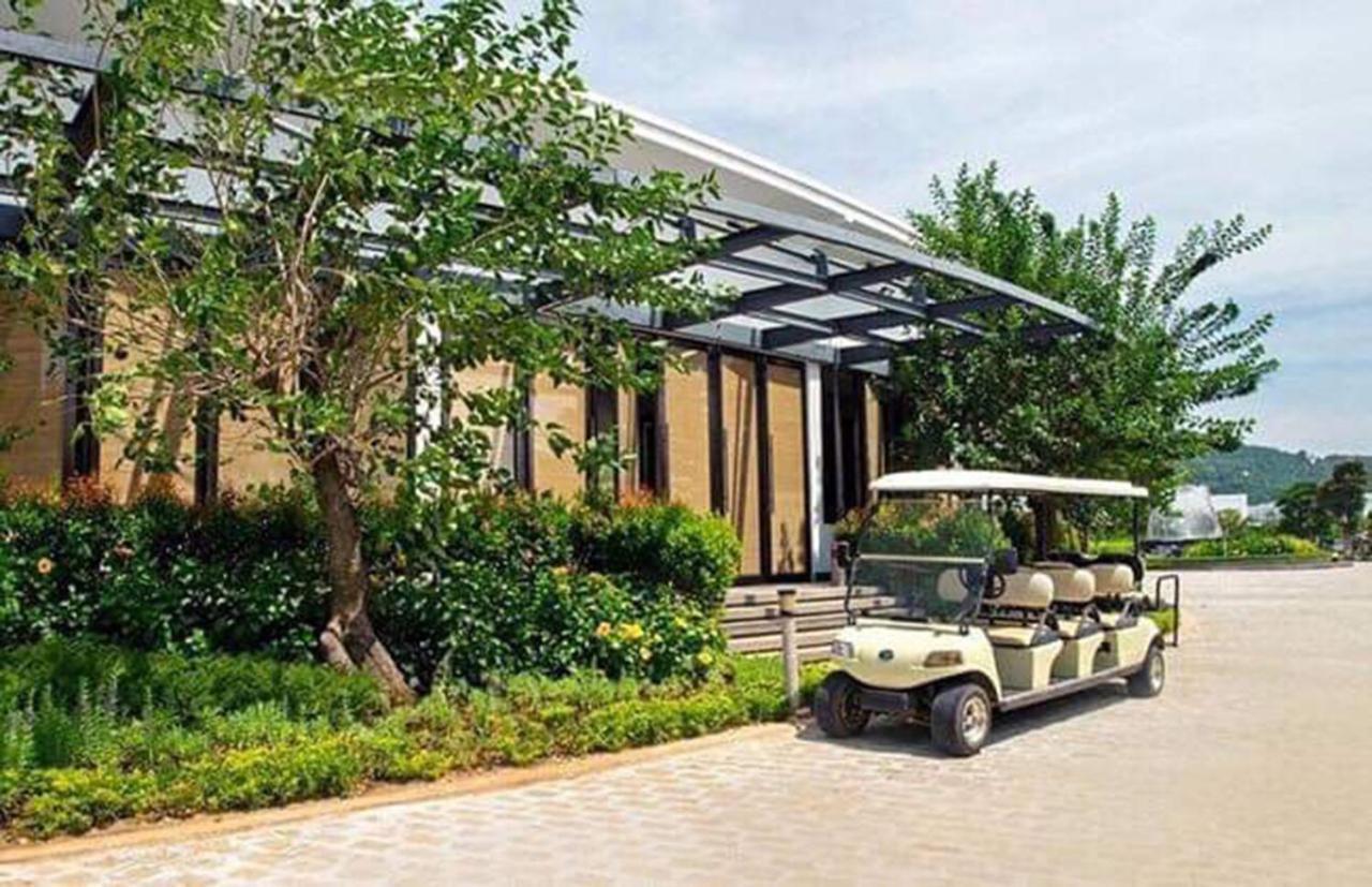 Okinawa Villas And Beach Club - Oceanami Resort 롱하이 외부 사진