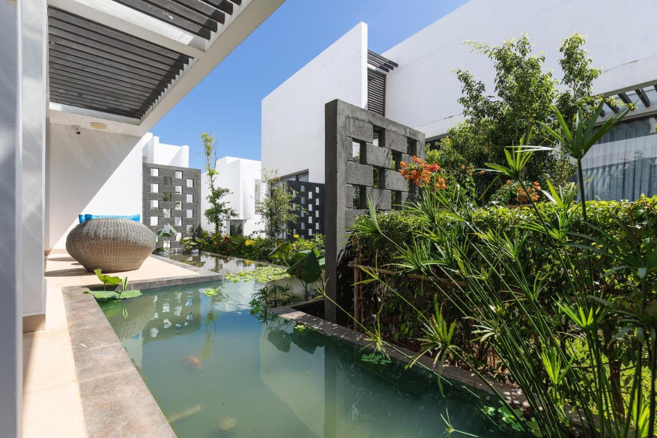 Okinawa Villas And Beach Club - Oceanami Resort 롱하이 외부 사진