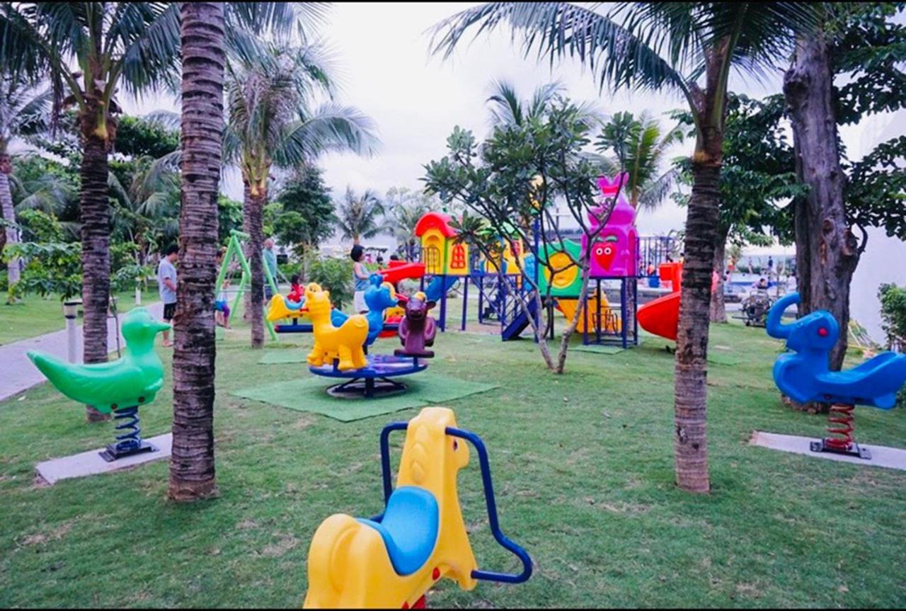 Okinawa Villas And Beach Club - Oceanami Resort 롱하이 외부 사진